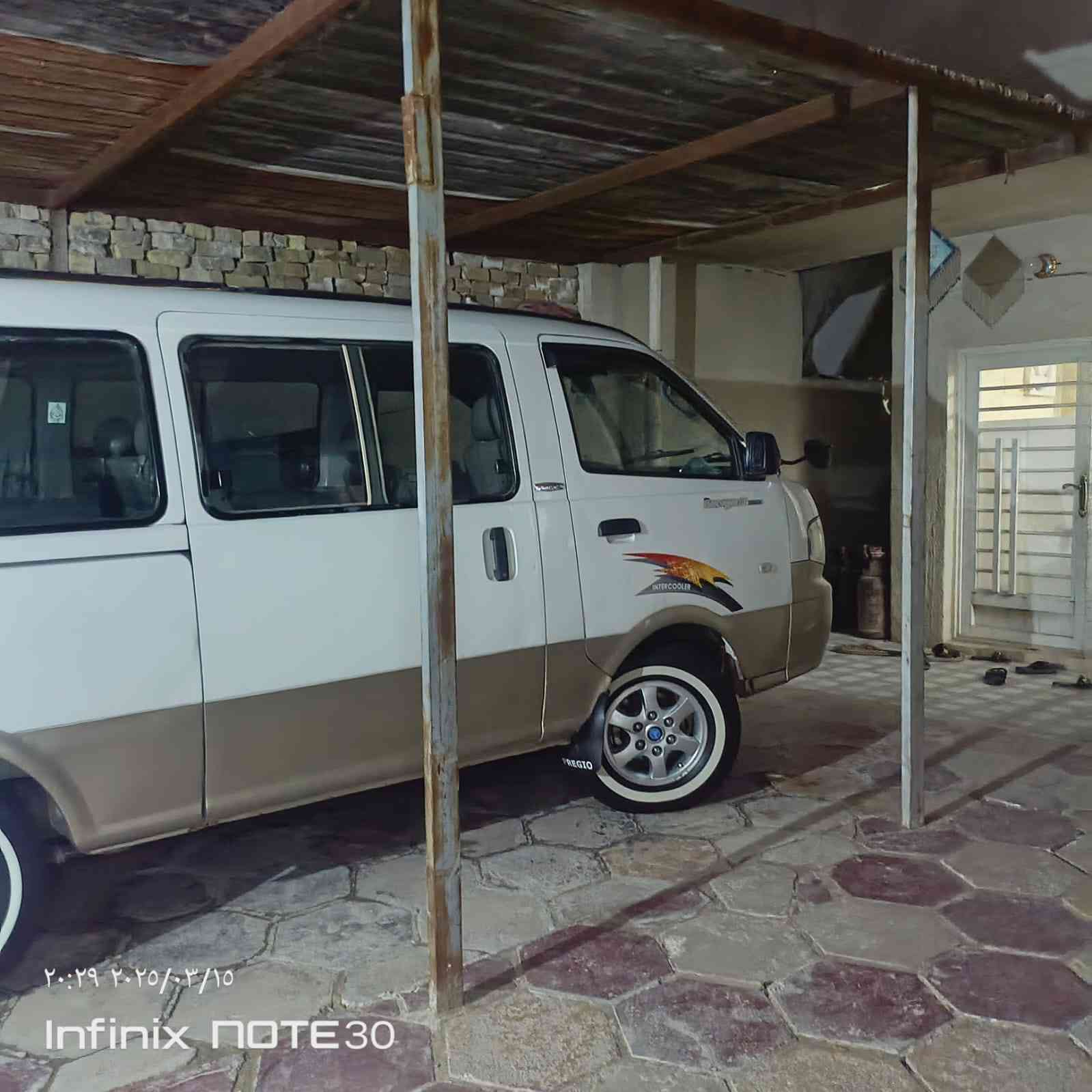 2004 كفاله عامه 
مكينه كير اكسل كفاله تبريد ثلج
مسكر اصل رقم بغداد انكليزي باسمي تحويل مباشر
غرفه جديده كلها حاويه
***********
