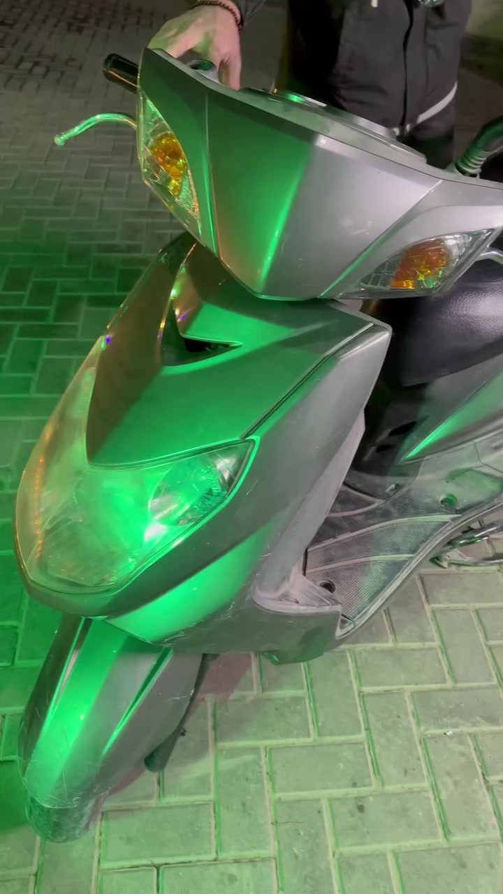 سلام عليكم دراجه سكنس فحل بلاد نضيفه تخبل مال جنايه مكان بغداد جميله تجي تنكدر سلف وتطلع السعر ٦٠٠وبيه مجال حك الجيه
 ‭٠٧٧٠ ٢٨٨ ٨٠٣٨‬.
