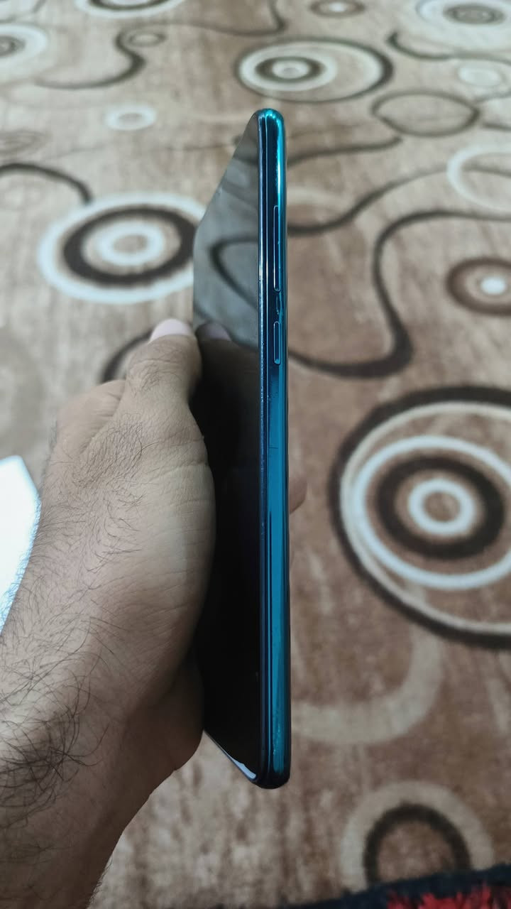 📱 للبيع Redmi Note 8 Pro 🔥
✅ البطارية : 4500
✅ الذاكرة : 128GB
✅ الرام : 8GB
✅ الكاميرا الخلفية : 64MP 📸
✅ المعالج : MediaTek Helio G90T
✅ يشغل ببجي 60 فريم 🎮🔥
💰 السعر : 125 وبيه مجال
📞 الرقم : ***********
