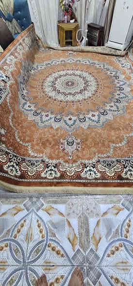 زوليه قياس ٣×٤ العنوان البصره شارع الوفود قرب جسر دويد للتواصل واتساب *********** البصرة
