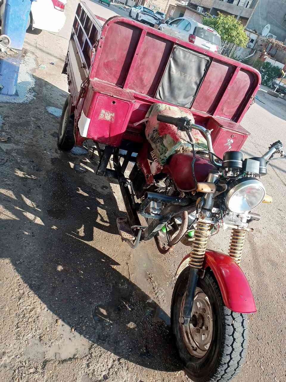 ستوته دايوان اصوليه أوراق كامله اي نقص مابيها  محرك اخرس موديل 14 
السعر 750 بيها مجال حك الجيه 
العنوان حسينية الراشديه مصقط 
الهاتف ‏‪***********‬‏ بي واتساب
