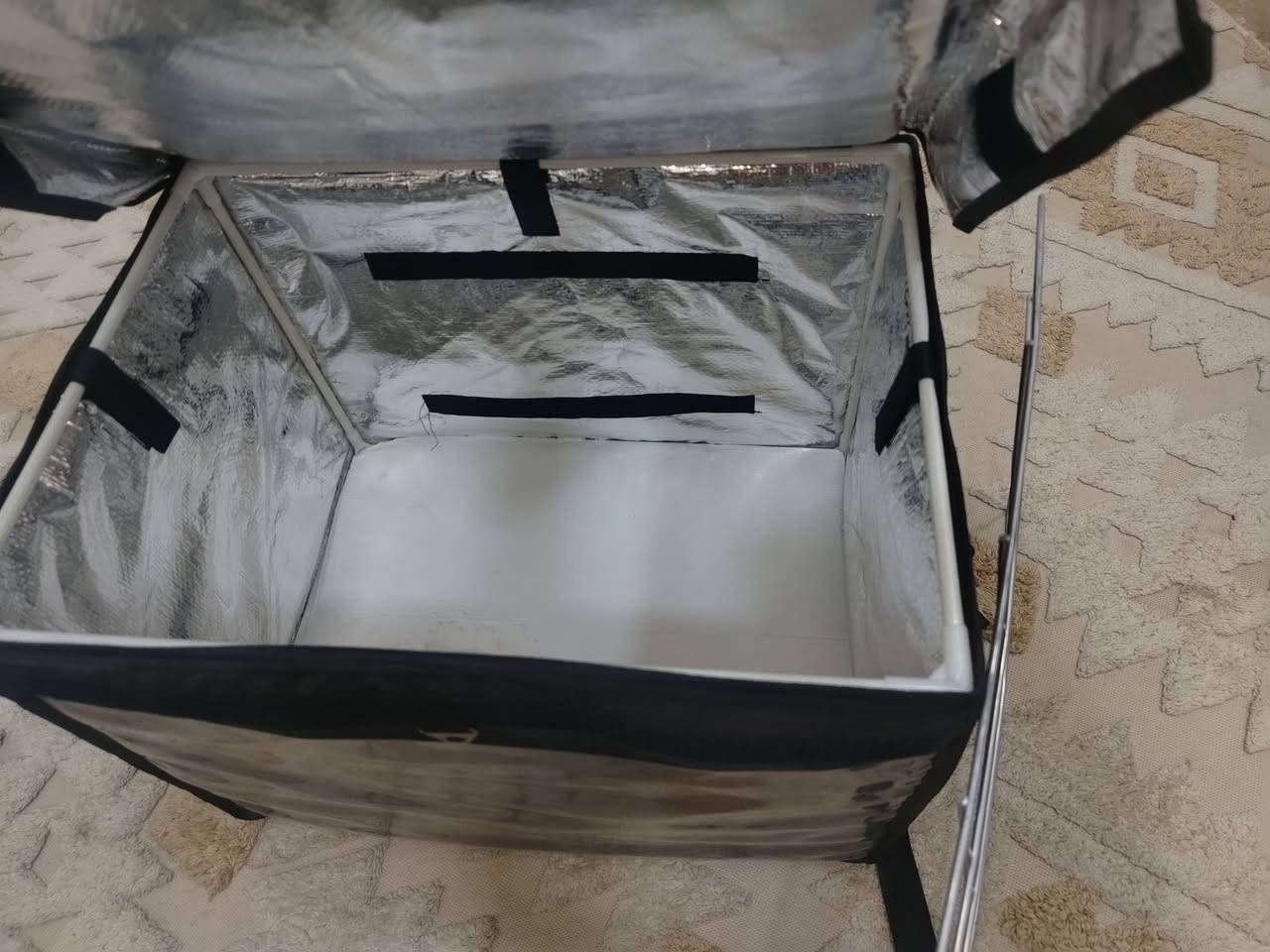 صندوك دلفري لبيع بس شديته وفتحته بعده جديد 
ب 10الاف 
مكاني بغداد مدينة. ***********
