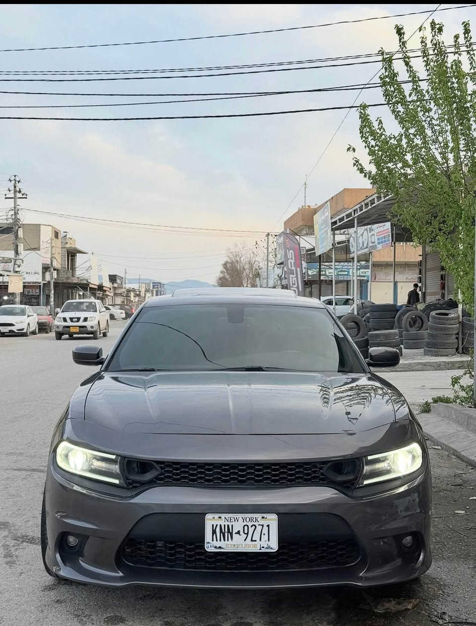 Dodge Charger SXT 2016
سەیارەکە براوەیە دووبەی کامل مەسرەف کراوە قەپاخ سەری کراوەتەوە بەشەرت دەیفرۆشم گیرو مەکینە کارەبای بەشەرت نرخ-٨٧$ شتیک مەجال 
***********//*********** رانية, السليمانية

