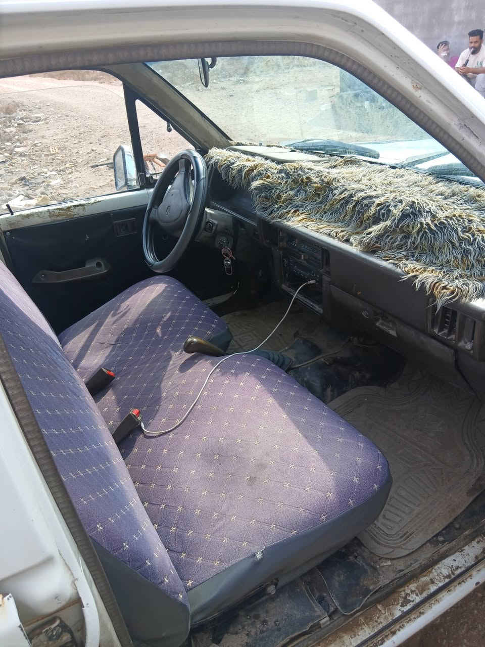 سلام عليكم البيع سياره محرك وكير وشاصي مكفولات وتحويل ثني يوم رقم بغداد ***********
