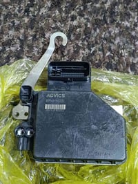 عقل عنبار بريك لاندكروزر لكزز السعر 200 الاستفسار الاتصال على الرقم 07...