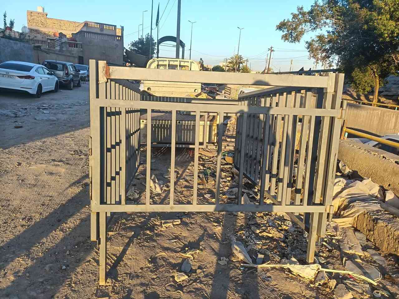 سلام عليكم
محجر للبيع أعلى من الاعتيادي بربع متر
سعر 400 وبية مجال قليل بابل مركز المدينه ***********
