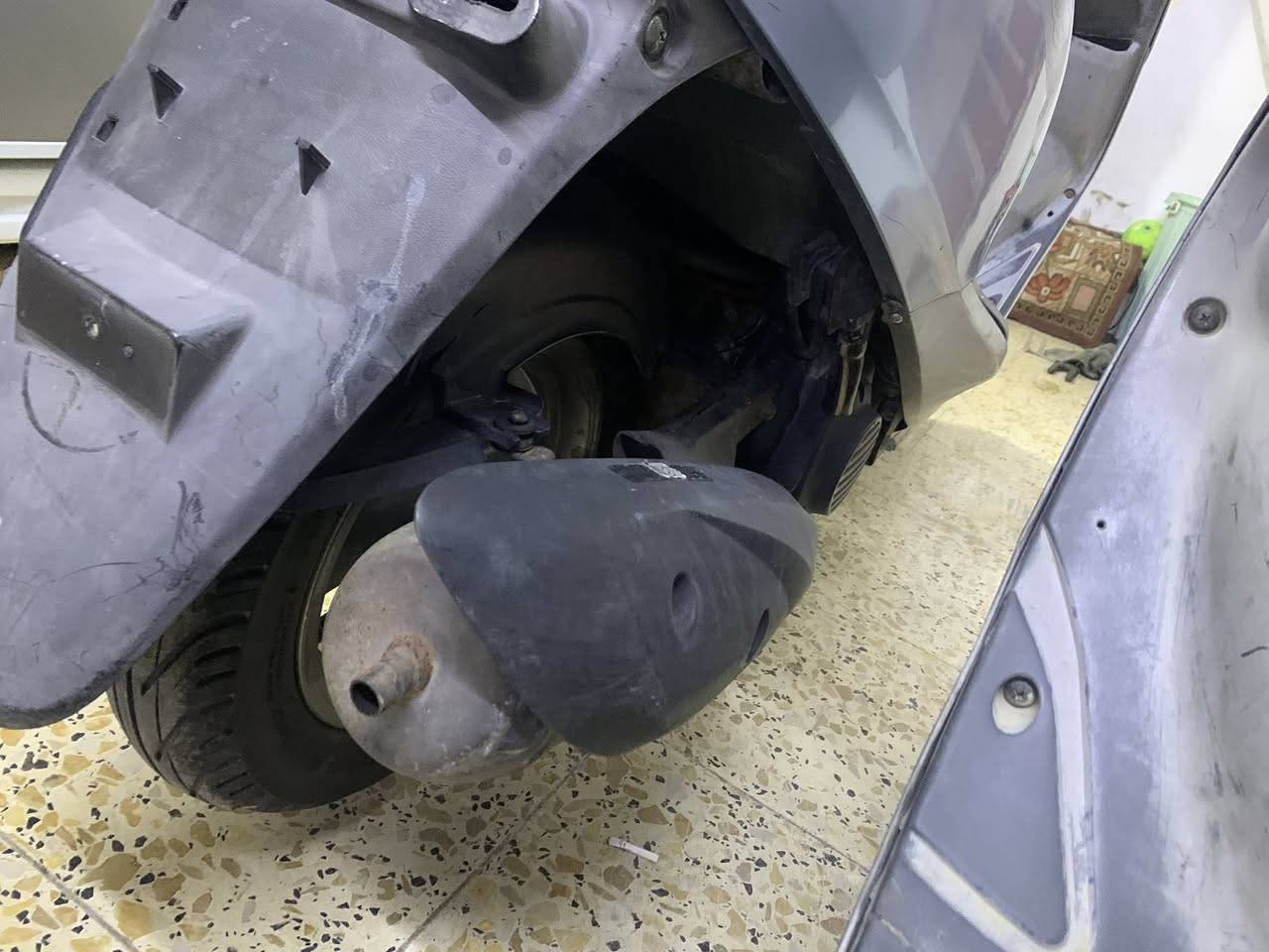 السلام عليكم دراجه بريز و ماكس منغولي الدراجتين شغالات صار 3نزلن رمبه الدراجات خير من الله دهن بانزين ما مفتوحات مكاني مدينه الصدر سعر الماكس 600 وبيها مجال و سعر البريز 700 وبيها مجال الرقم *********** متواجد بس اتصال
