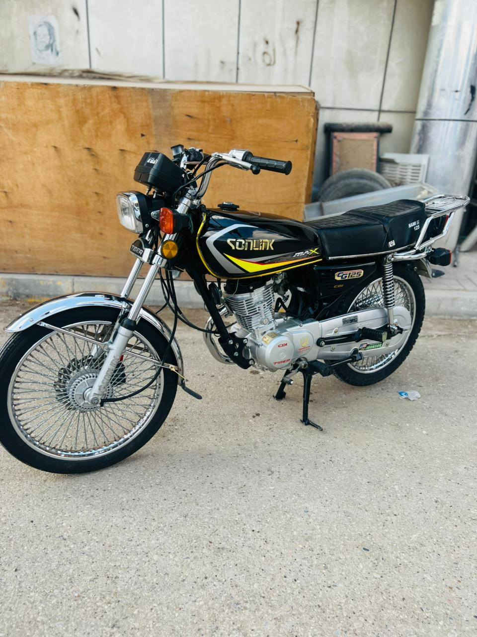 سلام عليكم تايكر موديل 21 اوراق اصولي مو سكنر شرط الترقيم دراجه مكفوله كهربائيات كله شغال ماعايزه برغي سعر خاص ***********
