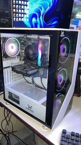 کەیس بۆ فرۆشتن✔️

Ryzen:5 3500x
Ram :16 rgb
MB:MSI A320
Hard:512 SSD
Ps:650 W 85 plus
Gpu:GTX 1650 Zotak 
275$💰

☎️بۆ حیجز کردن
***********
بۆزانیاری زیاتر وەرنە تیلیگرام
https://t.me/Kurdistanpc1
