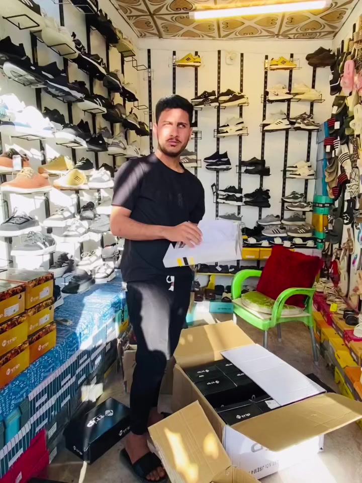 يا الله سلام عليكم وصلتني وجبه احذيه جديده كافت القياسات متوفره يمي موديلات كلش حلوه اسعار جننن عنواني سوق المحاويل مقابيل شعبه البيئه بل قرب من دكتور ازهر داخل عمارت صلاح المنعم


**إذا كنت صاحب هذا الإعلان وتريد حذفه لأي سبب، رجاءا أرسل رسالة إلى الدعم الفني**