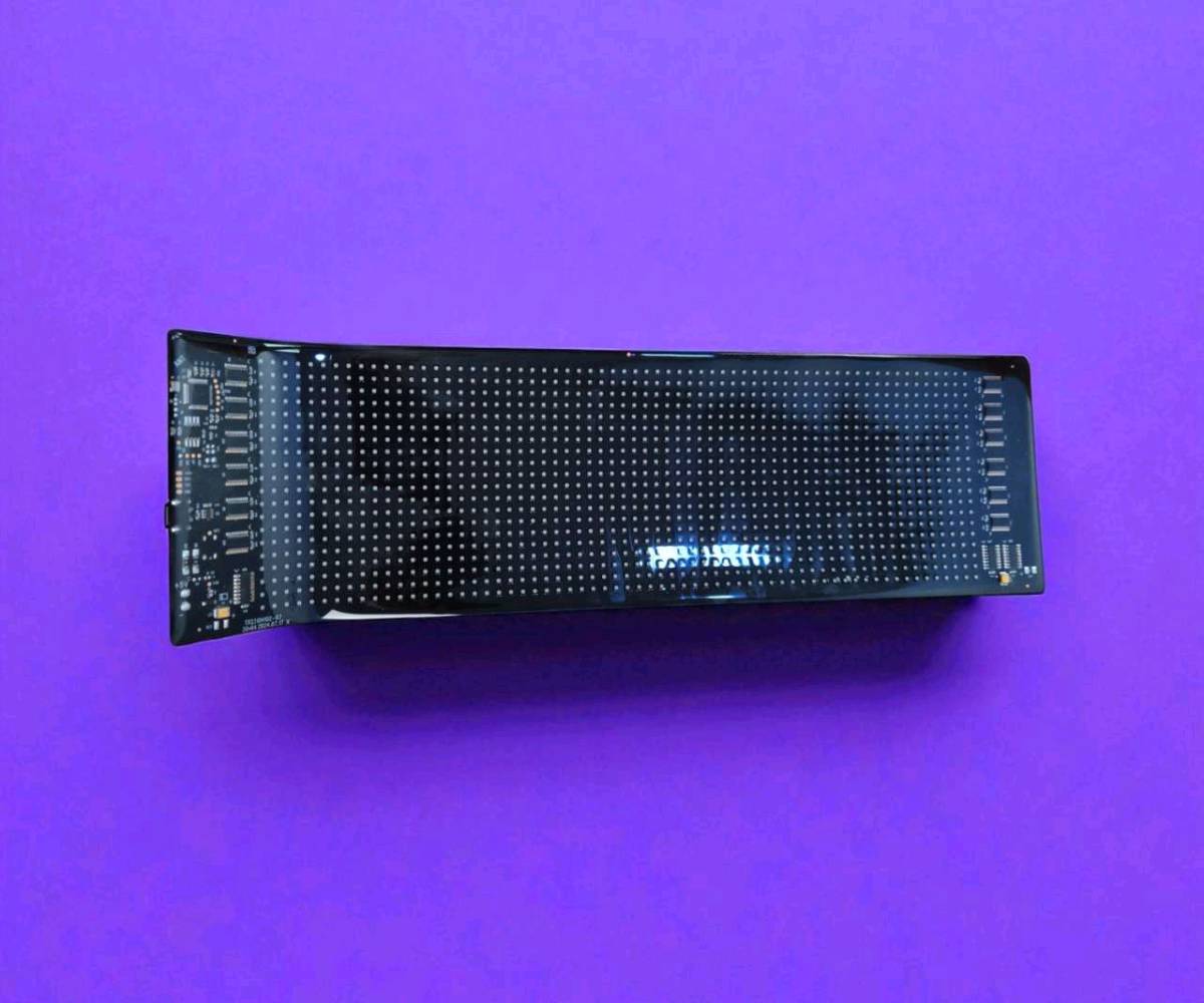 ✨ لوحة LED متغيرة الكتابة ✨

تريد تخلي إعلانك أو رسالتك يلفت النظر وين ما تنحط؟ 😎

لوحة LED ذكية تتحكم بيها من الموبايل أو الريموت 🎮📱

تكتب بيها نصوص، صور، رموز، وحتى ساعة وتاريخ ⏰

📏 حجم 34×10 سم

🔌 سلك 4 متر

🌈 إنارة RGB ملونة تبين بشكل خرافي ✨

خليها بسيارتك 🚗، محلك 🏪 أو حتى بالبيت 🏠

رح تكون لمسة عصرية تخلي الكل يباوع! 👀🔥