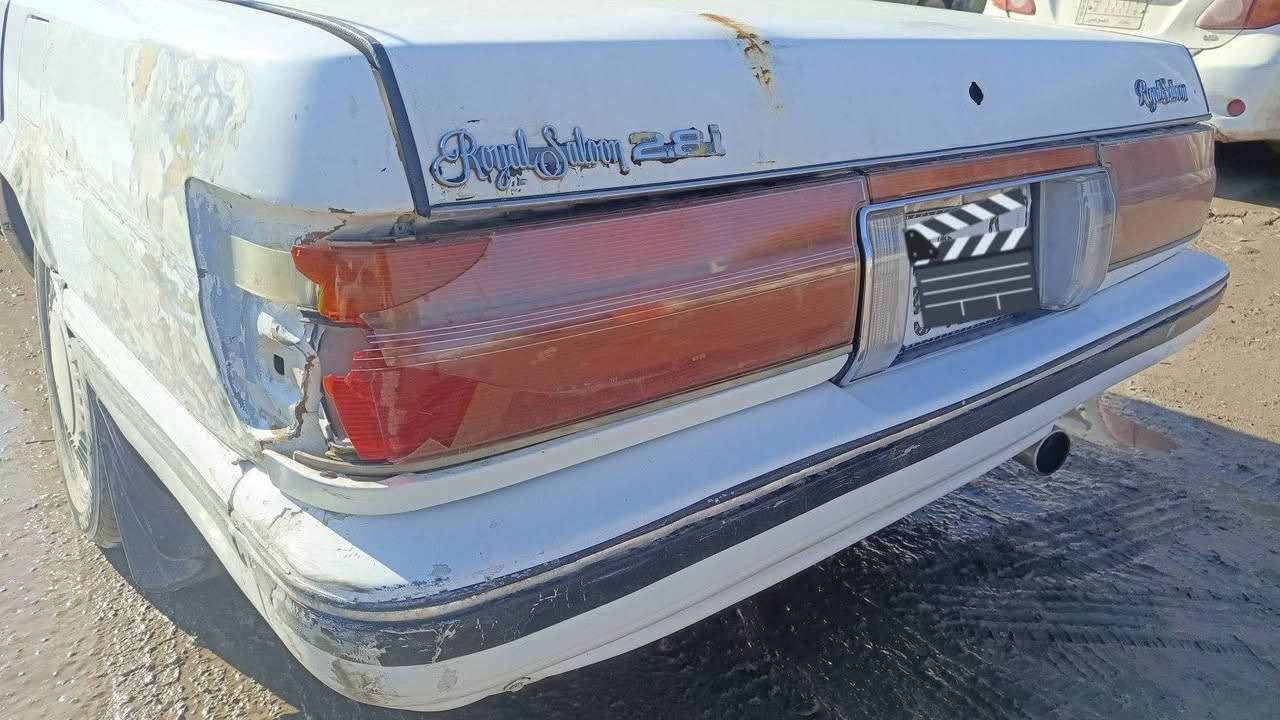 سلام عليكم اخوان عندي هاي هارتوب موديل 88 يسره ابلاد
اريد بك لايت صفحه يسره واريده توصيل 
***********
