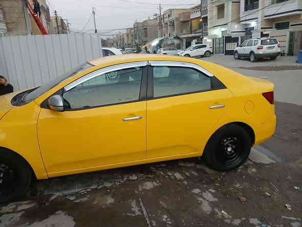 السلام عليكم كيه فورتي موديل 2013وارد أمريكي مكينه 2000حادث بنيد بالعراق طخه بسيطه مبدل ما بيهه ضرر لا لغد ولا شاصي مكينه مفتوحة تخم تاير صدر جديد دبلات كهربائيات كلهه جاهزة صبغ السيارة جديد كامله من كلشي كبل للشارع السعر 93وبيه مجال كاش بسيط رقم ***********
