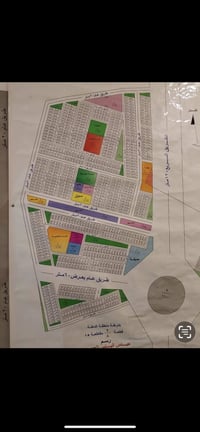 قطع ارض البيع مساحه 200 متر وابيع 100 متر الواجه 5 الكلي منطقة الدهنه ...