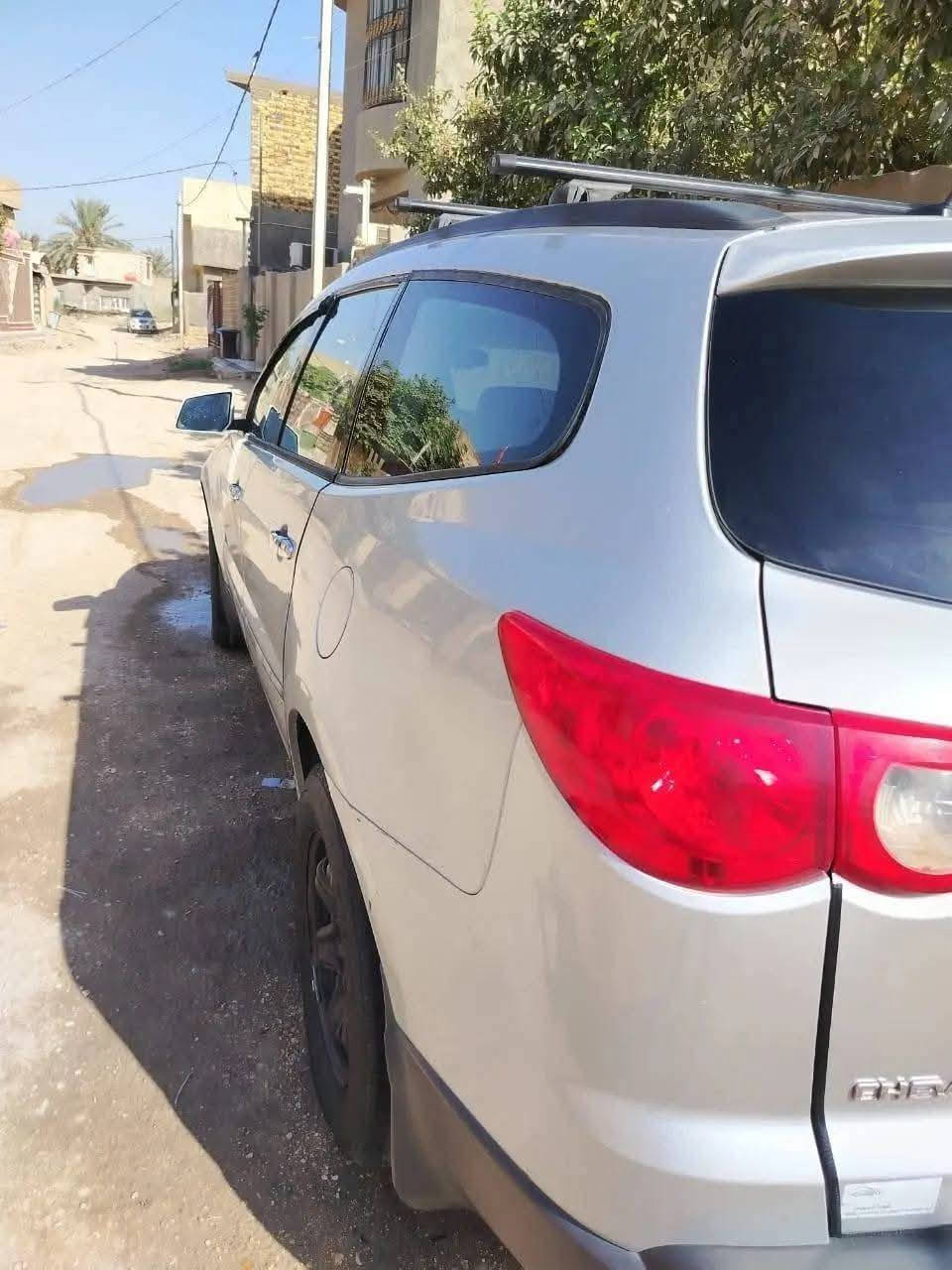 شوفرليت ترافليس موديل ٢٠٠٩ رقم سليمانية بأسمي سنوية جديدة تخم تاير تبريد ثلج ثلاث قطع مكينة نظيفة حدادية جديدة كهربائيات كله شغالة سيارة لاصبغ ولاظربة رايدها ب ٩٠ ورقة ومجالها قليل مكان السيارة بابل رقم المبايل ***********  واتس اب
