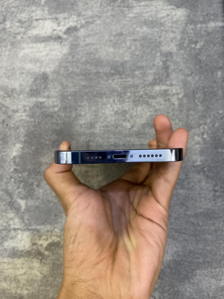 ١٣برو ماكس
بي فطر بل كلاس
نضافه٨٥٪؜
ذاكره ٢٥٦
بطاريه١٠٠🔋مرفوعه مو مبدله
نموذج mامريكي 
افحص وين ما يعجبك 
السعر خاص 
للستفسار•***********,واتساب فقط.
