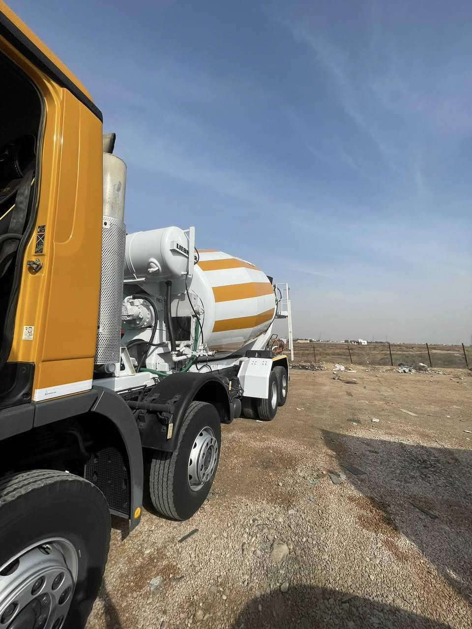 للبيع
‭0781 894 3689‬
