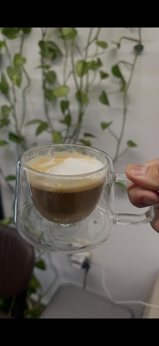 مكينة قهوة فول اوتوماتيك تاخذ حبوب قهوة طحن مباشر و تحظر 5 نوع من المشاريب الساخنة و عبوة خاصة لفوم الحليب مستخدمة استخدام بسيط جدا بيها تنظيف تلقائي و سعرها مناسب جداً
700 الف فقط و ليها مجال


**إذا كنت صاحب هذا الإعلان وتريد حذفه لأي سبب، رجاءا أرسل رسالة إلى الدعم الفني**