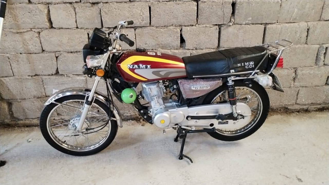 سلام عليكم دراجه نامه امتياز باب اول موديل 21طالعه بل 25 رقم وسنويه انكليزي تحويل ثاني يوم الدراجه بحاله الوكاله ممشاها 1800 حقيقي مستعجل علئ بيعتها سعرها 950وبيها مجال حك الجيه


**إذا كنت صاحب هذا الإعلان وتريد حذفه لأي سبب، رجاءا أرسل رسالة إلى الدعم الفني**