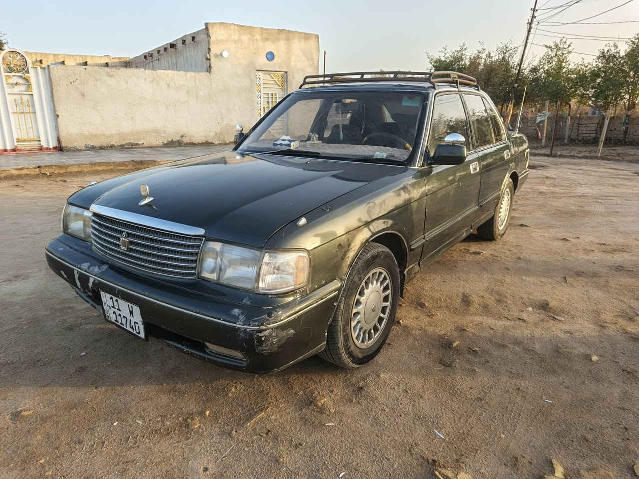 سلام عليكم البيع رنب موديل 95رغم بغداد جديد سنويه 30 سياره حلوه مكينه وكير وحداديه سياره بسمي سعر 45وبيهه مجال اتصل ***********
