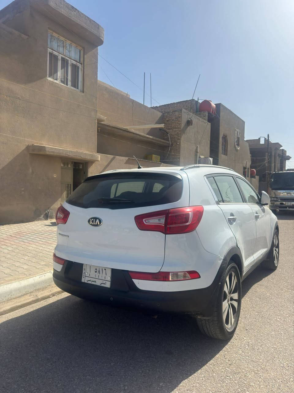 سبورتج ١٤ بيها بارد بابين وجاملغ خلفي صور كدامكم خليجي
استفسار ***********
