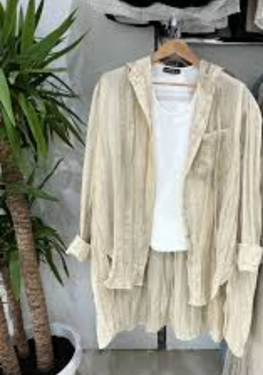 يوجد مدلات من فساتين بناتيه
اي قطعه دخل منشور مع توصيل ب٨الف
توصل حجز على وتساب *********** فقط
بيج  اسينات
