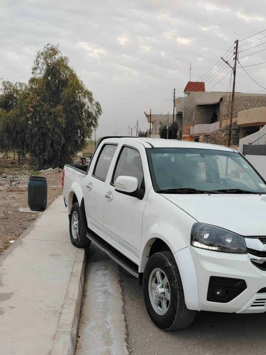 سلام عليكم كريت ويل 
زيرو شركة تحويل مباشر بأسم المشتري 

السياره موديل 2024 ماشيه 43 الف كيلو متر فقط 

السياره جديده لوك كير محرك كفالة 

السياره بيها صبغ قليل ٣ مكانات تعديل وصبغ قليل 
بدون ضرر وبدون دواخل 

السعر 143 وبي مجال قليل للشراي 

العنوان موصل -الحمدانية 

واتساب 
***********
*********** موصل, نينوى
