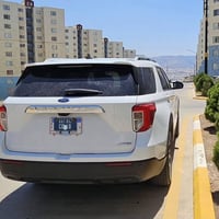 اكسبلورر XLT • ٢٠٢٣ • بدون صبغ