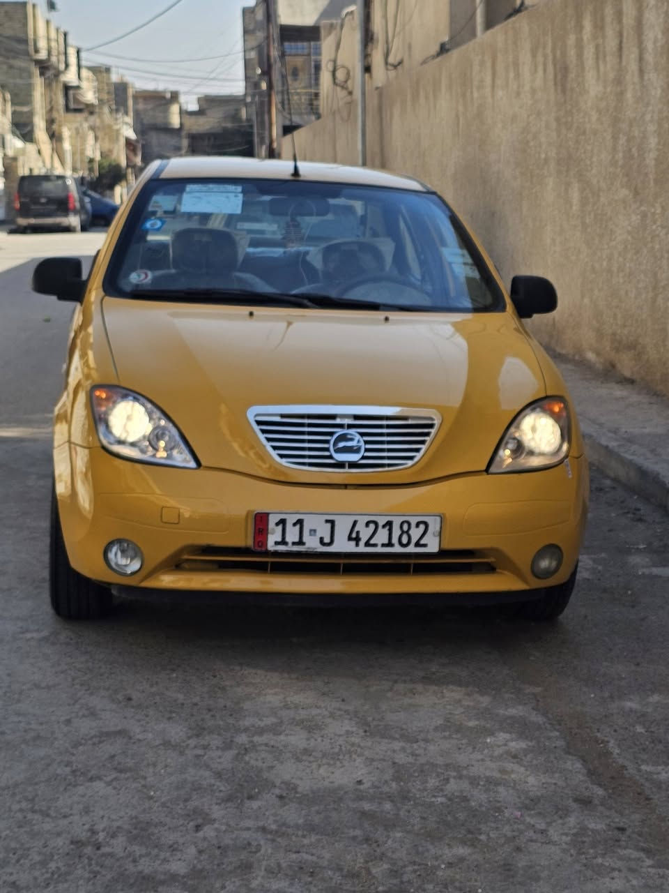 ياالله السلام عليكم 
طيبة مديل 2015 سيارة جديدة وحلوه خير من الله 
گير مكينه ، لا تنقيص ولا تبخير
 صدر امامي خلفي جديد. ،، سيارة مابيها كل نقص
مصفره هيئه وغرامات تصفير جديد 
رقم انكليزي،  هزة جديدة 
سنوية لل 2027،،  تخم تاير جديد 
كهربائيات جدد مابيهن نقص 
سيارة جاهزة من كلشي كبل للشارع 
العنوان بغداد 
الرقم ***********
