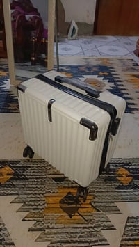 شنطة شبابيه • مرتبة • نفر واحد