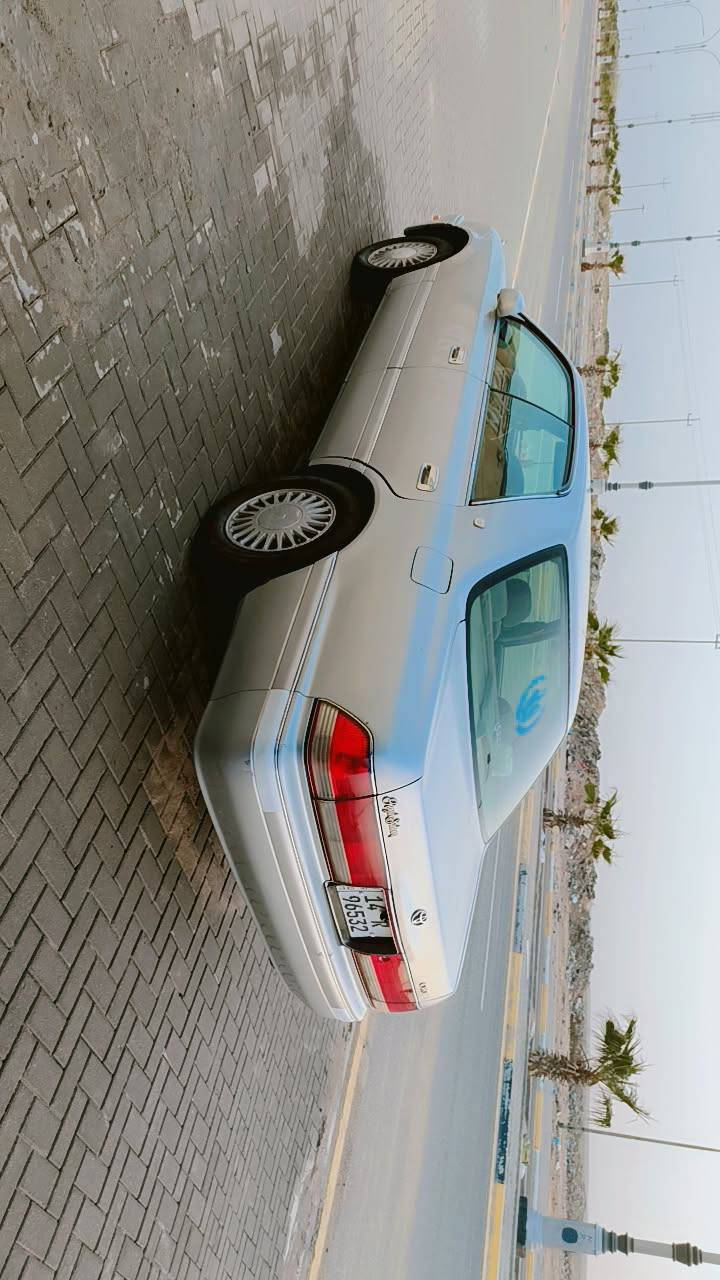 السلام عليكم سياره للبيع راس الثور بطه موديل 94 مكينه جير بالكرتون حداديه تخم تاير رقم انجليزي بصره مكاني بصره ام قصر السعر ب 75 وبيها مجال سياره بصمه رقم التليفون*********** رصيد واتساب
