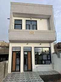 وبركاته (للبيع )بيت زراعي  مساحة 80متر في منطقة الدورة /الكفاءات الصحه...