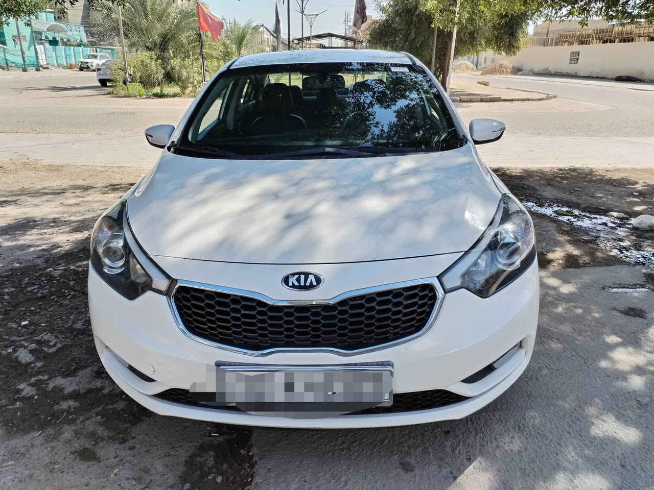 السلام عليكم كيا فورتي ادوات كص جنطة دخول جديد كارتون متومة اربيل دولي طبق الأصل موديل 2015 محرك 1600 فول مواصفات عدة فتحة جاهزة من كولشي شغل جناي  تبريد ثلج بيع مراوس مكاني نجف السعر 55 بيه مجال اتصال واتساب ***********
