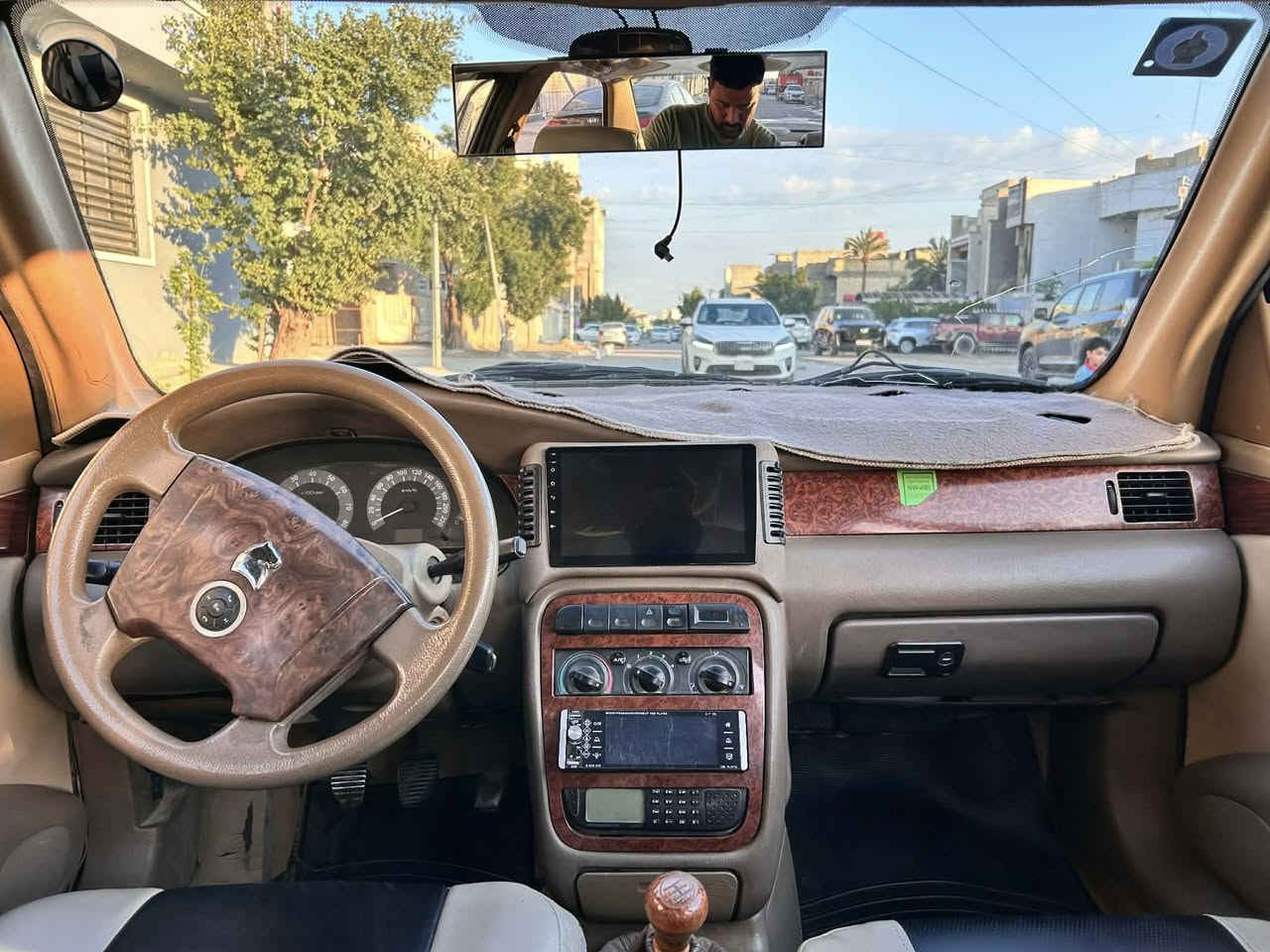 سلام عليكم سمند موديل ٢٠١١مابيه صبغ ولاتبديل رقم مميز بسمي كشنات بطه منضومه تبريد كامله صدر جديد كير مكينه نضيفات مكاني بغداد ***********السعر٤١وبيه مجال للشراي
