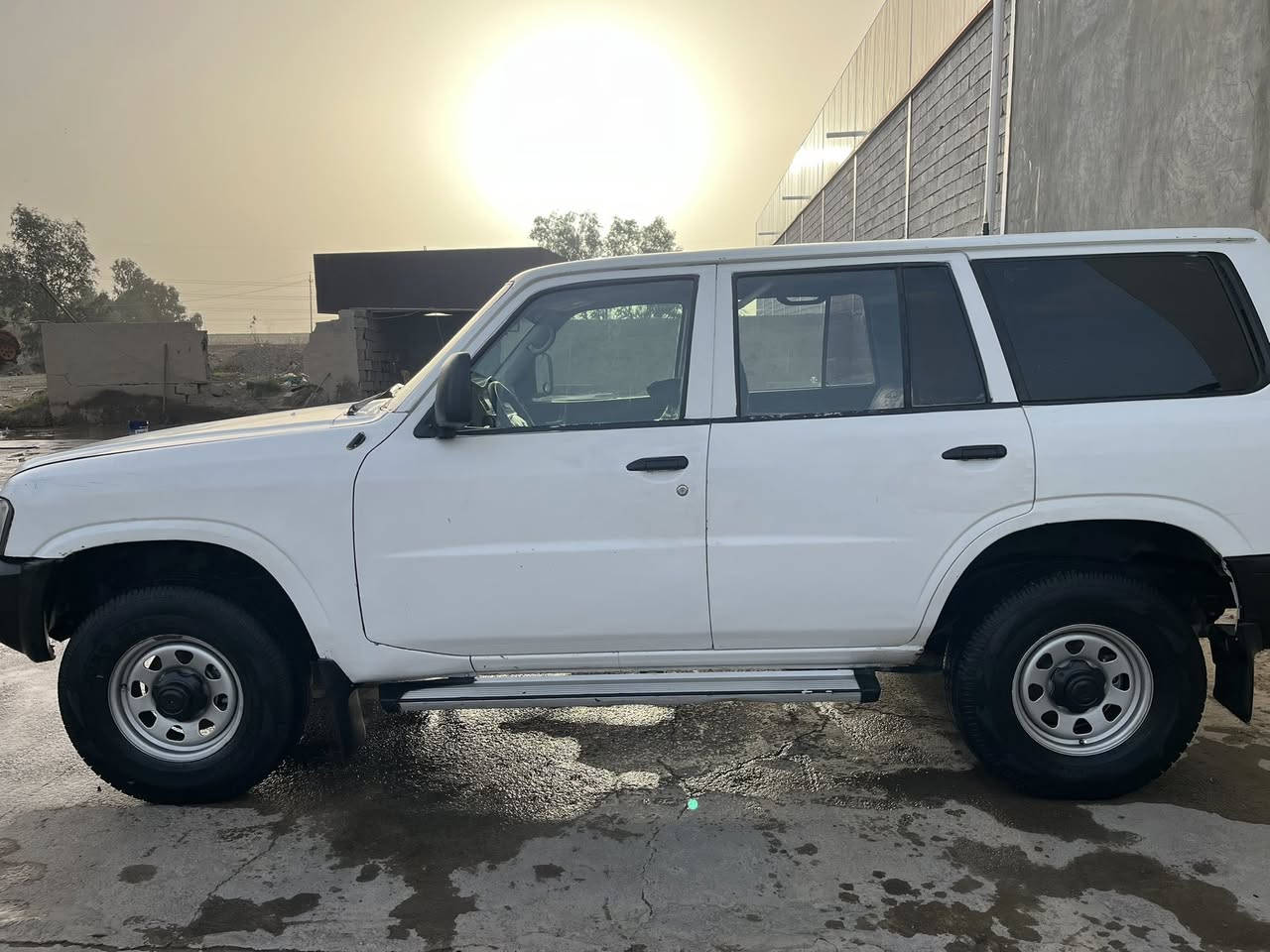 السلام عليكم أخوان أذا انته موشراي لاتكول امسح المنشور واني بل نسبه اليه بعد ما امسح منشور اله تجي وتوكف فوكاها وتاخذها اله امسح المنشور وبل عافيه عل ياخذها نيسان بترول 2008 مزاد وزارة الداخليه مزاد ديالى مكينه كير بلاد تخم التاير مالها نظيف السياره معمره وهاي كدامك بل صور مكينه 4500 نوزل أتعهدلك وكاله ام الباركود ونطيك كتاب المزاد ونطيك كتاب قرار اعفاء الكمرك بس تدفعلها رسوم وترقم 
حسب قرار الدولة 
مراوس ما اراوس 
السعر ٦٥وبيها مجال 

رقمي ***********
