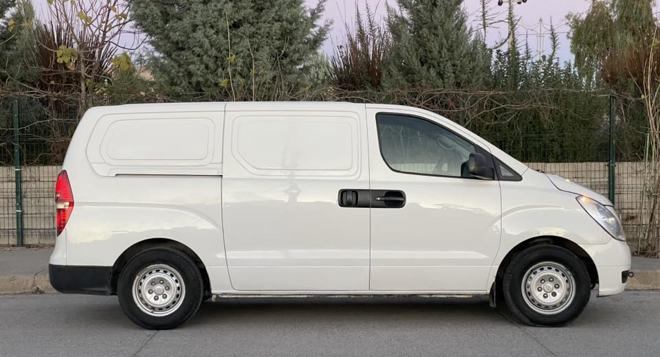 هۆندا ڤان ستاریکس ٢٠١٢
سعر 115 

سەیارەکە گازە

سنەوی تا 2027

بەناوی خۆمە
***********
