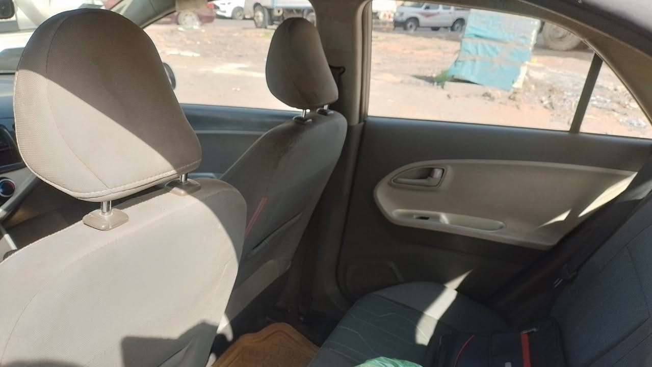 السلام عليكم بيكانتو ٢٠١٤
بغداد بأسمي  ....  رقم دولي...هزة ..سنوية جديدة..
السيارة مكفولة من الضربة 
فقط بارد بهلال الجاملغ
 السيارة جاهزة  
العنوان : بغداد _ الاعظمية 
الاتصال ***********
