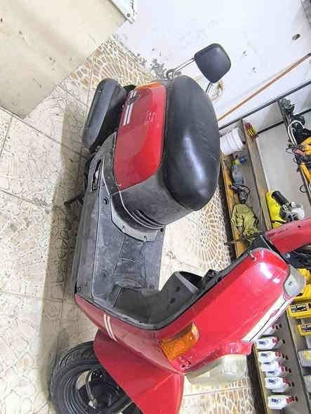 اسلام عليكم ❤️

بوليس للبيع كفاله عاااااامه  وين ما اتريد افحص 

شغاله. سلف هندر من نقصه برغي كهربائيات عالي ناصي اشاير هورن شلعه ومعدل خير من الله ❤️
السعر ب٧٠٠ وبيه مجال  للطيبين ❤️
المكان زين القوس شارع المدارس 
اي استفسار اتصل وبل خدمه 
***********
خاص مفتوح ❤️
