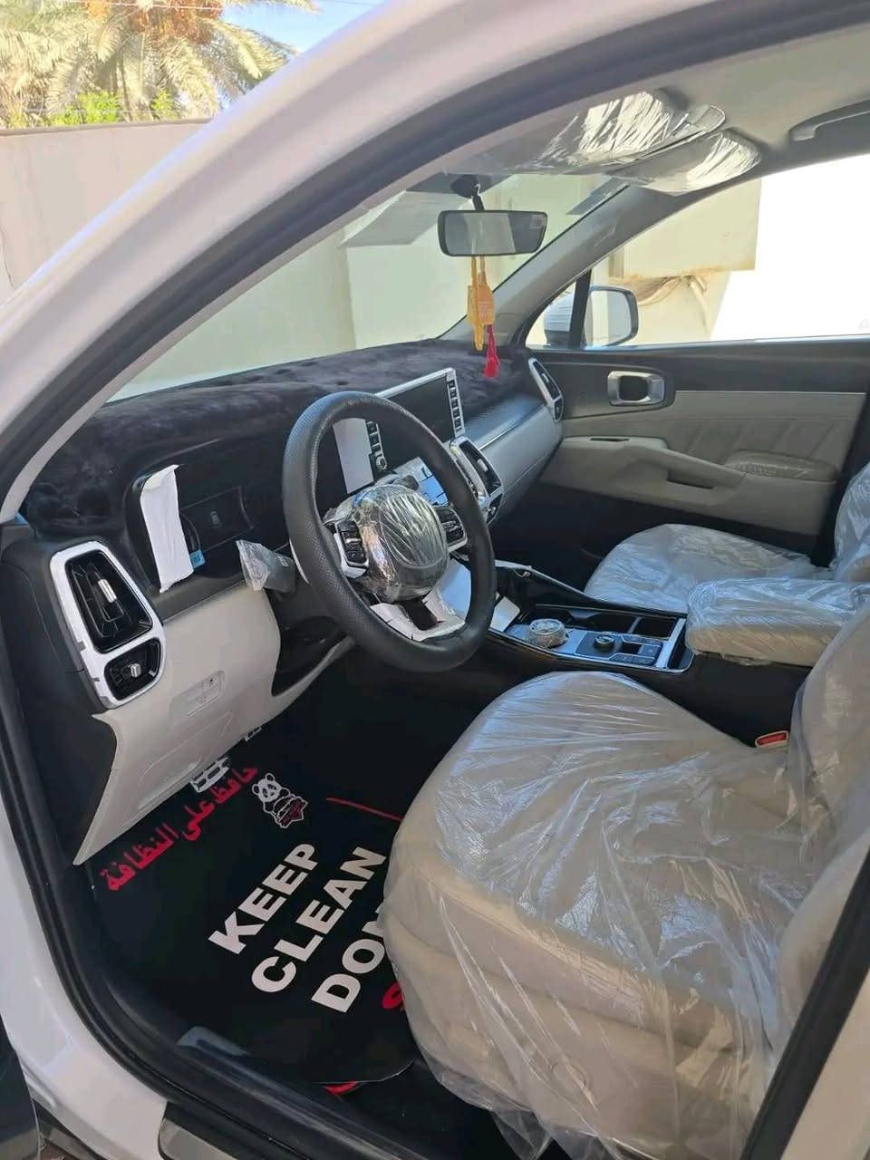 سلام عليكم 
سورنتو 2023 خليجي
ضمان الدوليه العراقيه
فول  مواصفات عدا البانوراما 1/1
مكفولة من صبغ وتبديل وبارد كفالة عامة 
ماشيه 25 الف 
بصمه تشغيل 
بصمه ابواب وصندوق 
تشغيل عن بعد. 
جميع الكشنات كهرباء 
اريل نفيگيشن 
لايت خمس عدسات 
لد امامي وخلفي 
حساسات كامرة شاشه 
صندوق كهرباء 
 6 سلندر 3500
وباقي المواصفات المعروفه
رقم بغداد بإسمي تحويل نفس اليوم
سيارة جديده بوضع الزيرووو سعرها معقول بلعافيه ع الياخذها
ملاحظة:  بيها رصعه بسيطه بدون شخط. 

رقم صاحب السيارة ***********

السعر :: اطلبه بالتعليقات يصلك خاص 📩

#ادارة_الصفحه ⚡

ملاحظه / 🔴
مدير الصفحه غير مسؤول عن بيع وشراء واصوليات السياره نحن صفحه لعرض السيارات فقط.
