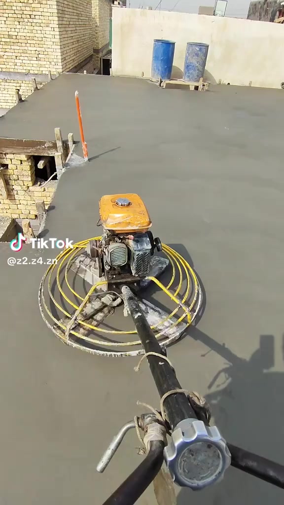 السلام عليكم يوجد كادر سقل  سقوف وأرضيات ***********
