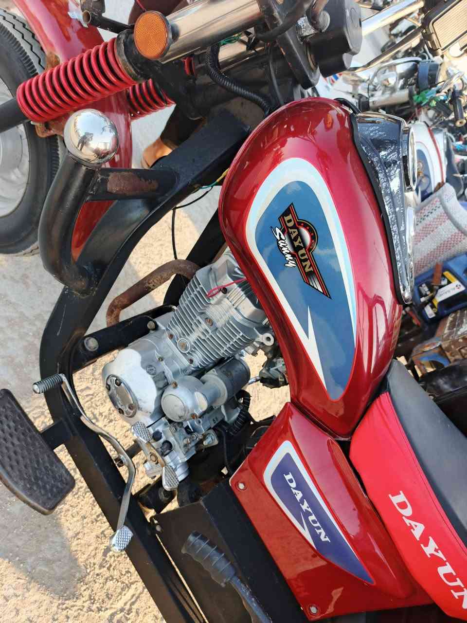 السلام عليكم للبيع مديل 2017اوراق مكينه مامفتوحه تواير جدد اكسن كبس للستفسار ***********
