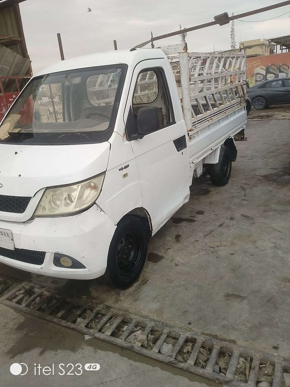 سلام عليكم سياره شيري بيكم موديل 2013 رقم بغداد لماني بس رعيه ما ندله كتبك سرقه وعشاير كير ومكينه خير من الله تخم تاير نضيف كهربايات كله شغاله سعر 18 بيه مجال مكاني بغداد رقمي ***********
