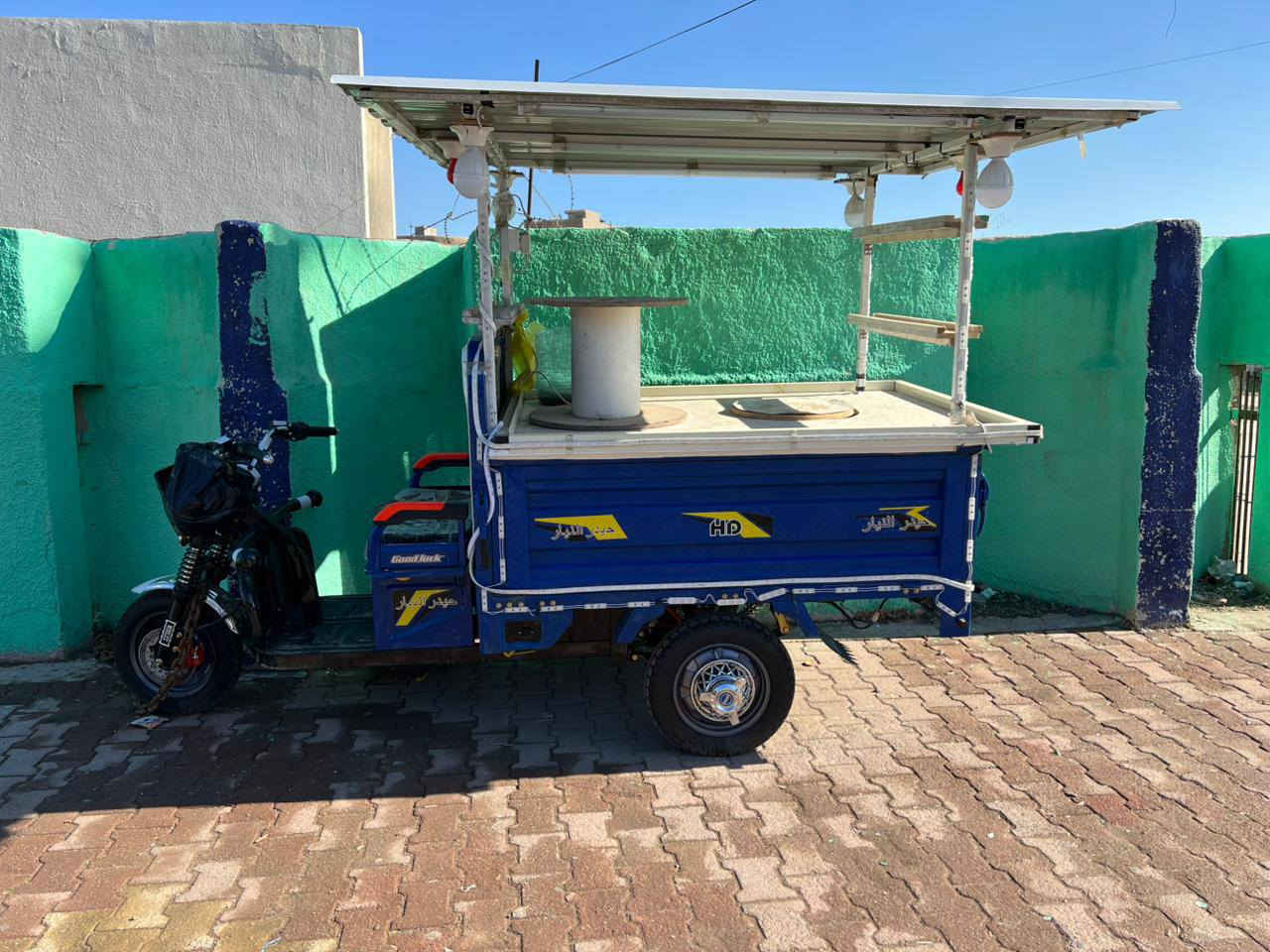 سلام عليكم ستوته شحن للبيع صار عشرين من مشتريها موديل 26 ست بطاريات مسوها لبلبي  وبلاقلاء كهربائيات جديد ونشرات جداري عدد اثنين قناني غاز عدد اثنين طباخات عدد اثنين يعني جاهزه تركب وتطلع للشغل عنواني بغداد حريه رقم الهاتف ***********
