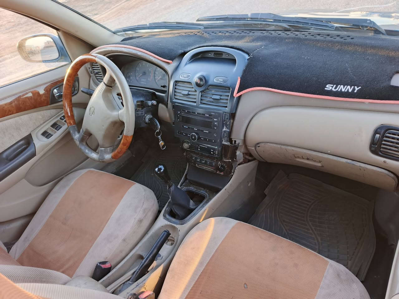 سلام عليك سيارة للبيع نسيان سني موديل 2000 مشروع وطني رقم قادسيه سيارة كفاله من ضربه من عدة البنيد طاير عوزة ترتيب السعر 48 وبيها مجال للطيبين ‏‪***********‬‏
‏‪***********‬‏
