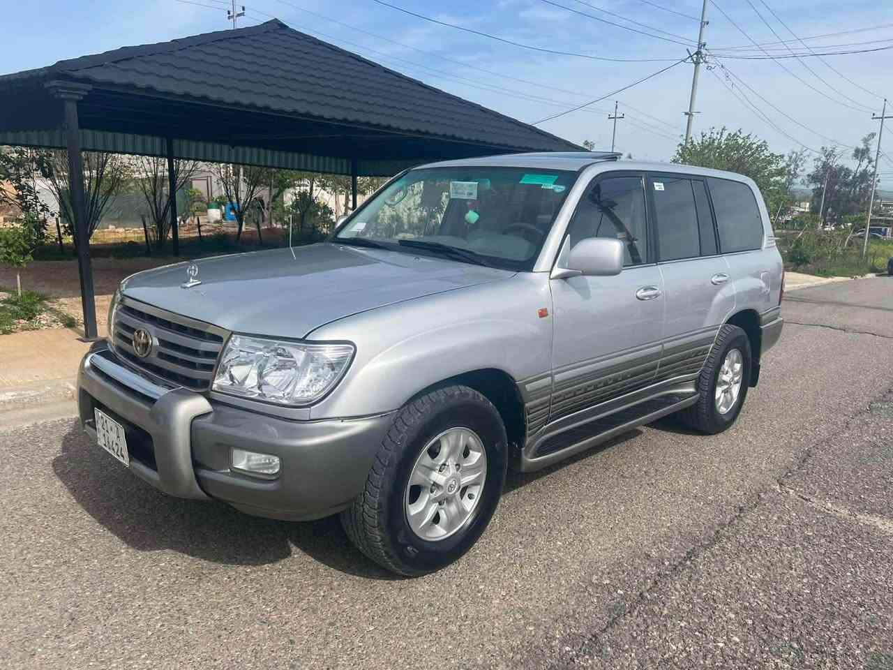 TOYOTA..MONEKA....2006
مؤنيكابؤفرؤشتن.مؤديل   2006
 فول  مواسةفات .v8 . .مواسةفات  ليكزز.
كيرو  مةكينةي  بةشةرت مةكينةي  نةكراوةتةوه. 
رةقةموو سةنةوي  نوييه.. 
بؤياغ   بينج   بارجةي  بةمه.. 
سةيارةكه  ساردوو  شوختي  نيه
بيشي   جةمبيكي  بجوكي هةيه  لاي  سايةق..
سعري  178    كةلا.. 
شوين  كؤيه..
كؤرينةوةش  دةكةم  شتيك  بة دلم  بيت
***********
*********** كويسينجاك, أربيل
