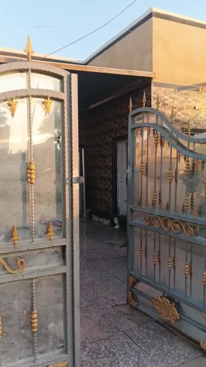 اسلام عليكم اخوان هذا البيت للبيع المكان بابل الحله قرب سيطرة الاثار شارع برنون حي العسكري السعر 38وبي مجال نوع العقار زراعي سند 25 مكاتبه هذا رقمي للتواصل ***********
