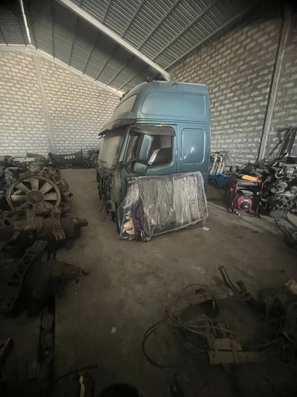 السلام عليكم قمارة للبيع  زيرو اوربيه السعر 55 ورقة  ***********
