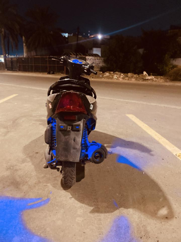 السلام عليكم  دراجه ماكس ثعلب للبيع الدراجه خير من الله بيه فقط تأخير بل تشغيله بل بدايه لين ولفاته ضعيفه ويرادله هلال مال هندر  يعني تصرف عليه ٥٠الف ترجع بلاد الدراجه نكره الله شاهد 
***********
