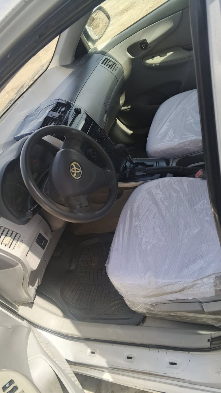 السلام عليكم كورله وارد مريكي موديل 10.   مكفوله من الكص من الكص حاويه.  بدون رقم  دوات دوات   مكينه وكير ودواخل وتايرات وتبريد وحداده   خير من الله السعر35وبيهه مجال  مكاني بصره كرمت علي ***********
