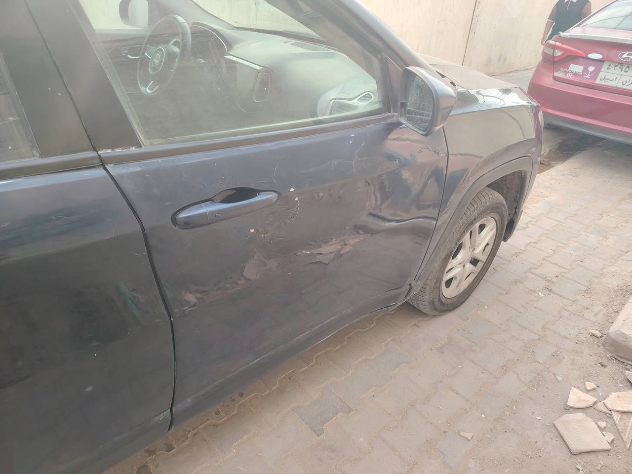 السلام عليكم 🫡 
جيب كومباس 🚙  
موديل 2018😏😏 السياره فول مواصفات 
بصمه اشاير مري شاشه ايباد كا مره  سايد بريك بصمه السياره مفوله موا صفات 
مصبوغه حزام  اكفلك قماره شواصي حوض لغود مكفولات. مكينه او كير خير من الله 
تبريد ثلج 🧊 ⛄️ ❄️ 
السعر: 115 او بي مجال 
مكان نجف كوفه 
الرقم :***********
